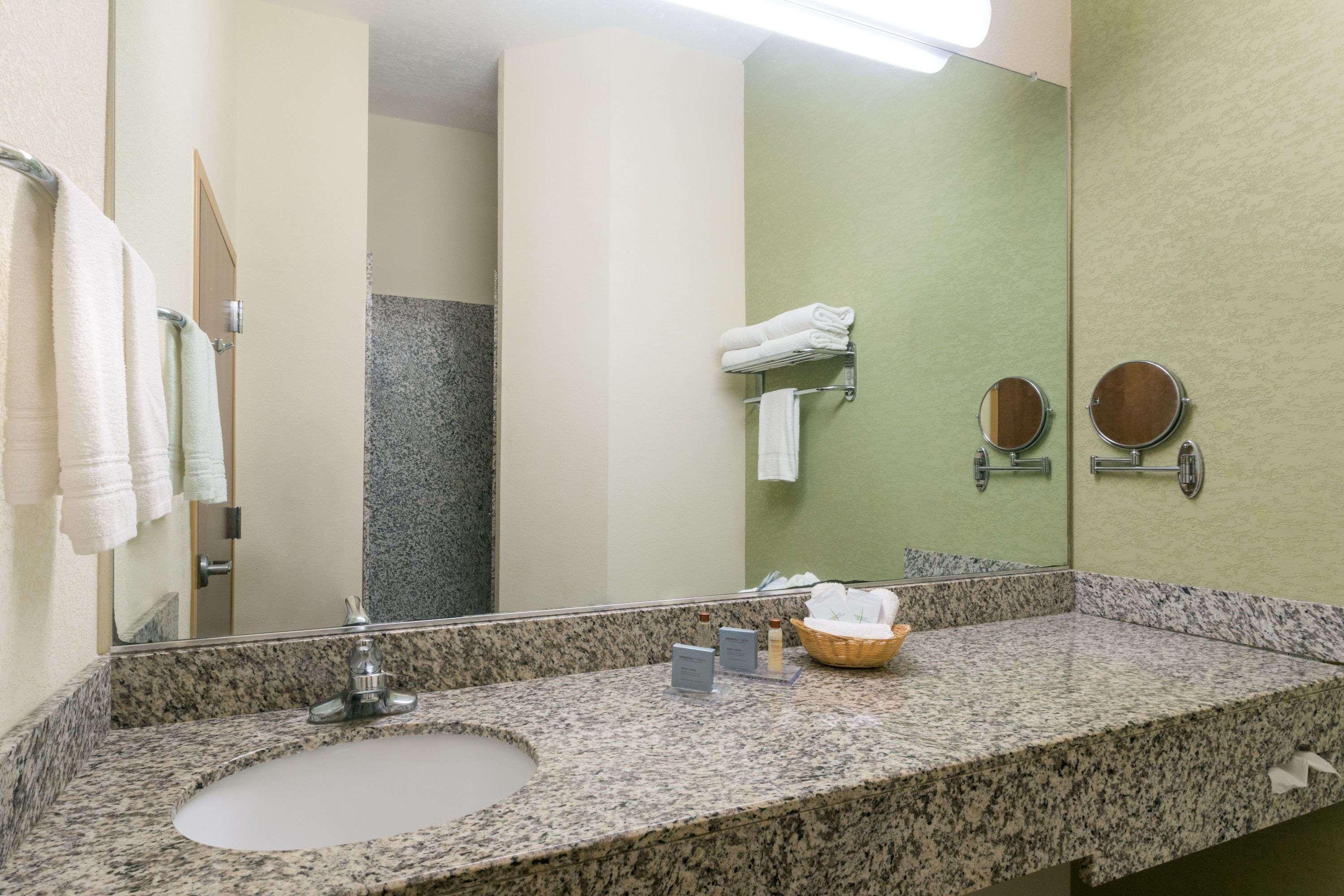 Hawthorn Extended Stay By Wyndham كينغسلاند المظهر الخارجي الصورة